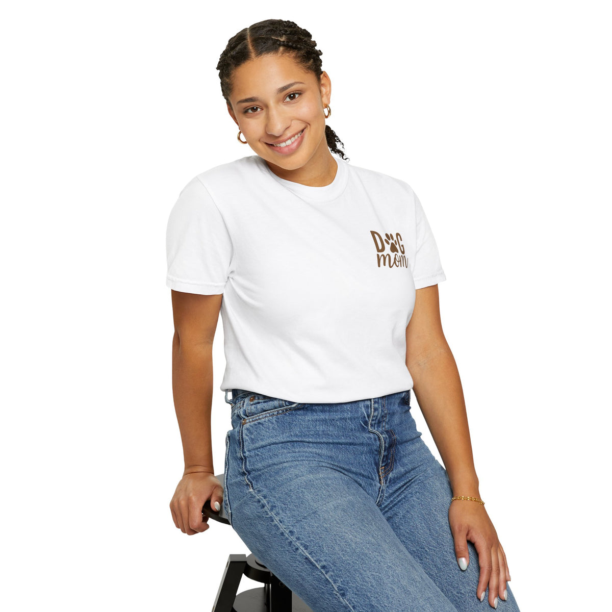 Dog Mom Graphic Tee