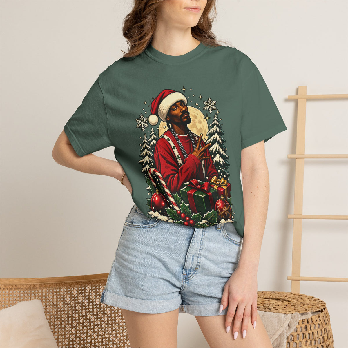 Snoop Graphic Christmas Tee