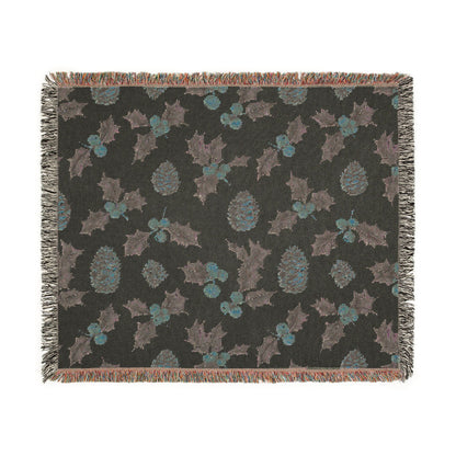Pinecone & Holly Woven Blanket