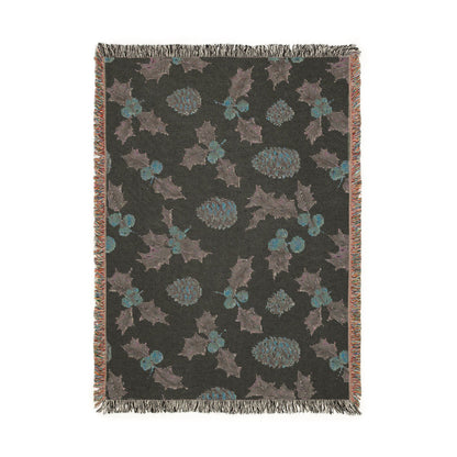 Pinecone & Holly Woven Blanket