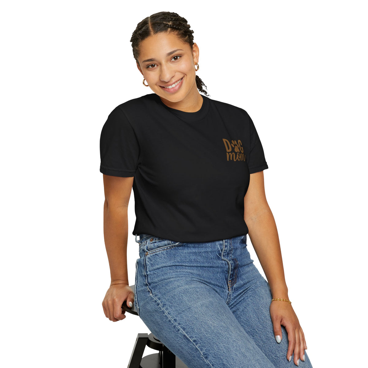 Dog Mom Graphic Tee
