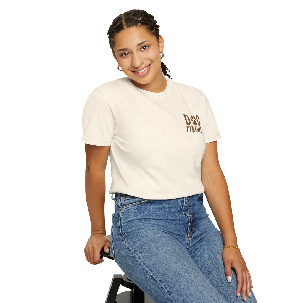 Dog Mom Graphic Tee