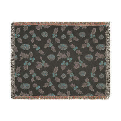 Pinecone & Holly Woven Blanket
