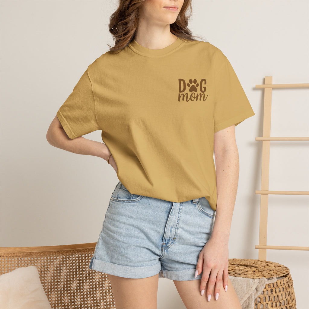 Dog Mom Graphic Tee