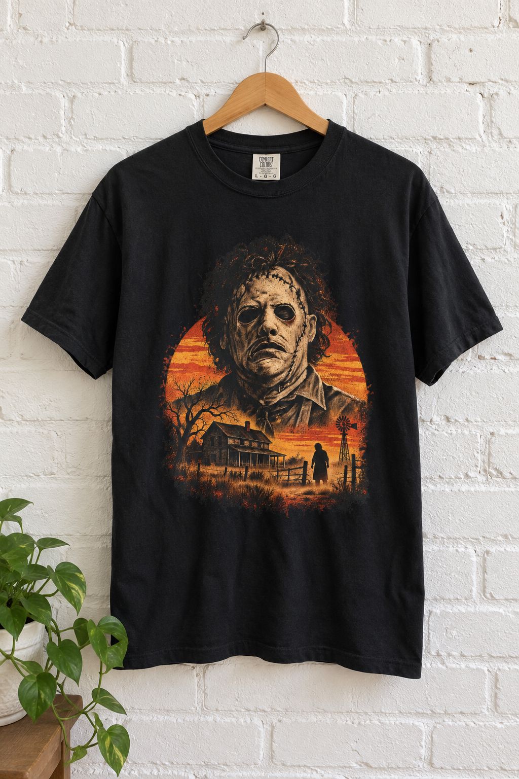 Leatherface Vintage Horror Tee lifestyle photo