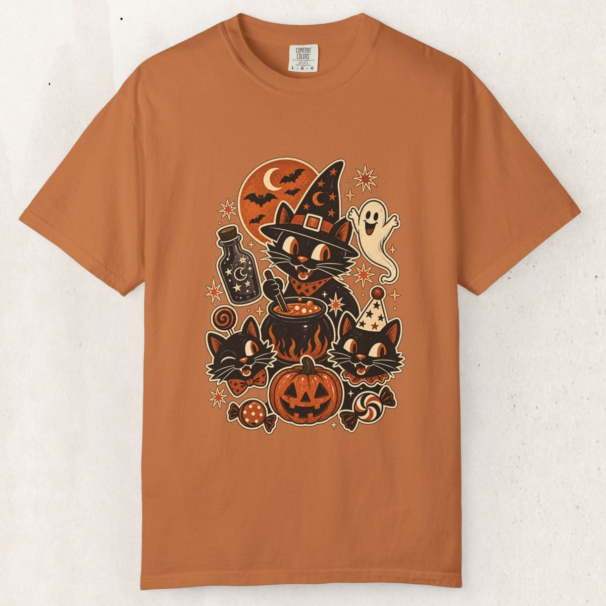 Witchy Cat Halloween Tee – Vintage Pumpkin & Potion Shirt – Yam